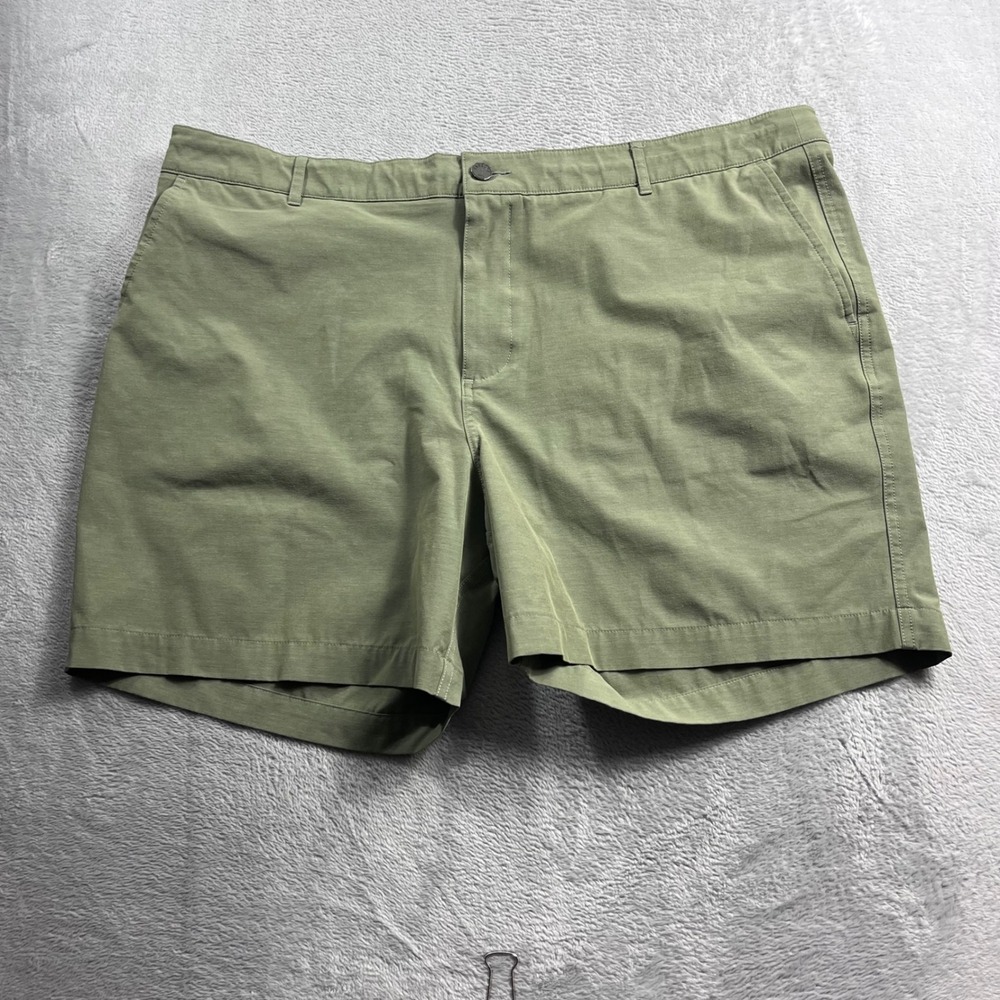 Faherty All Day Shorts Mens 42 Olive Green Recycled Stretch Hybrid Casual 7in